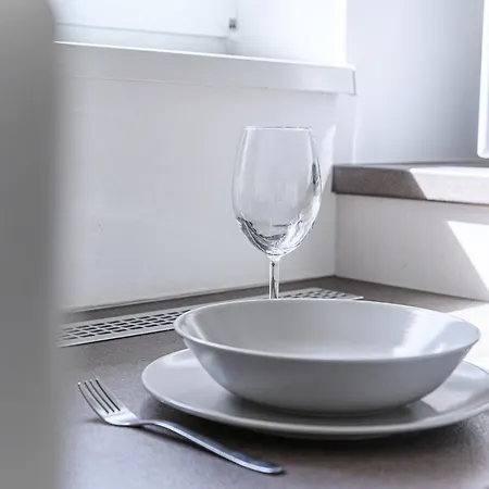 Cozy At Margaret Blvd Prime Buda Location With Ac * בודפשט